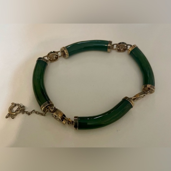 Jade and Silver Bracelet and Cross Pendant Set - Picture 4 of 8